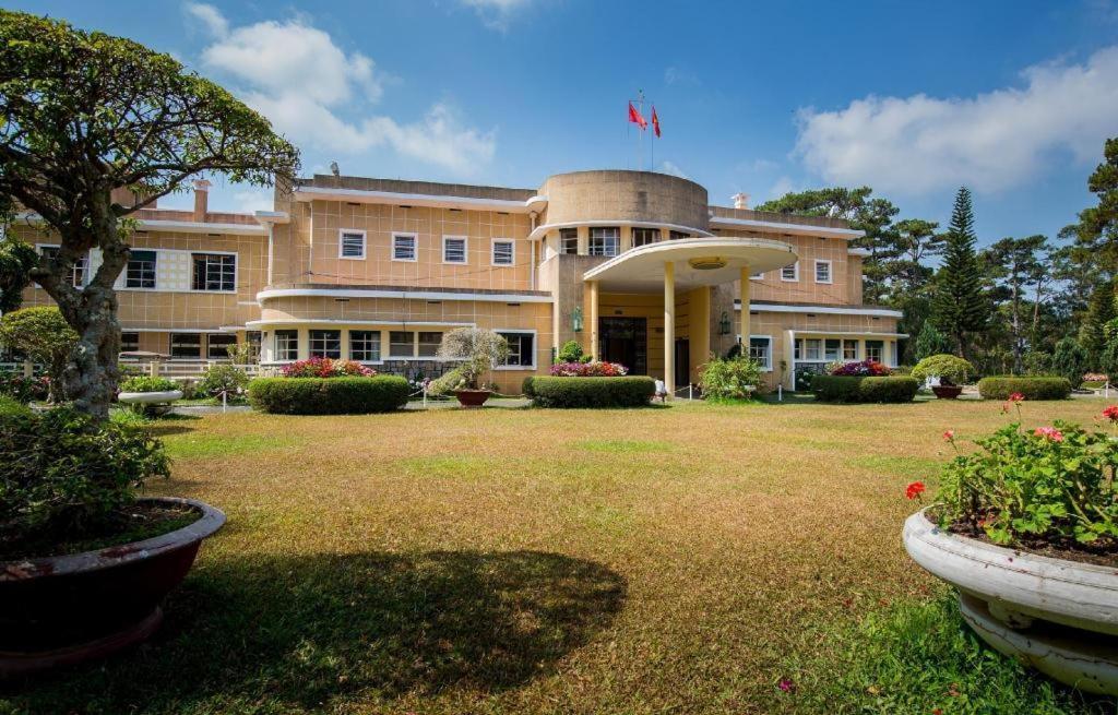 Hoa Sen Vang Hotel Dalat Exterior foto